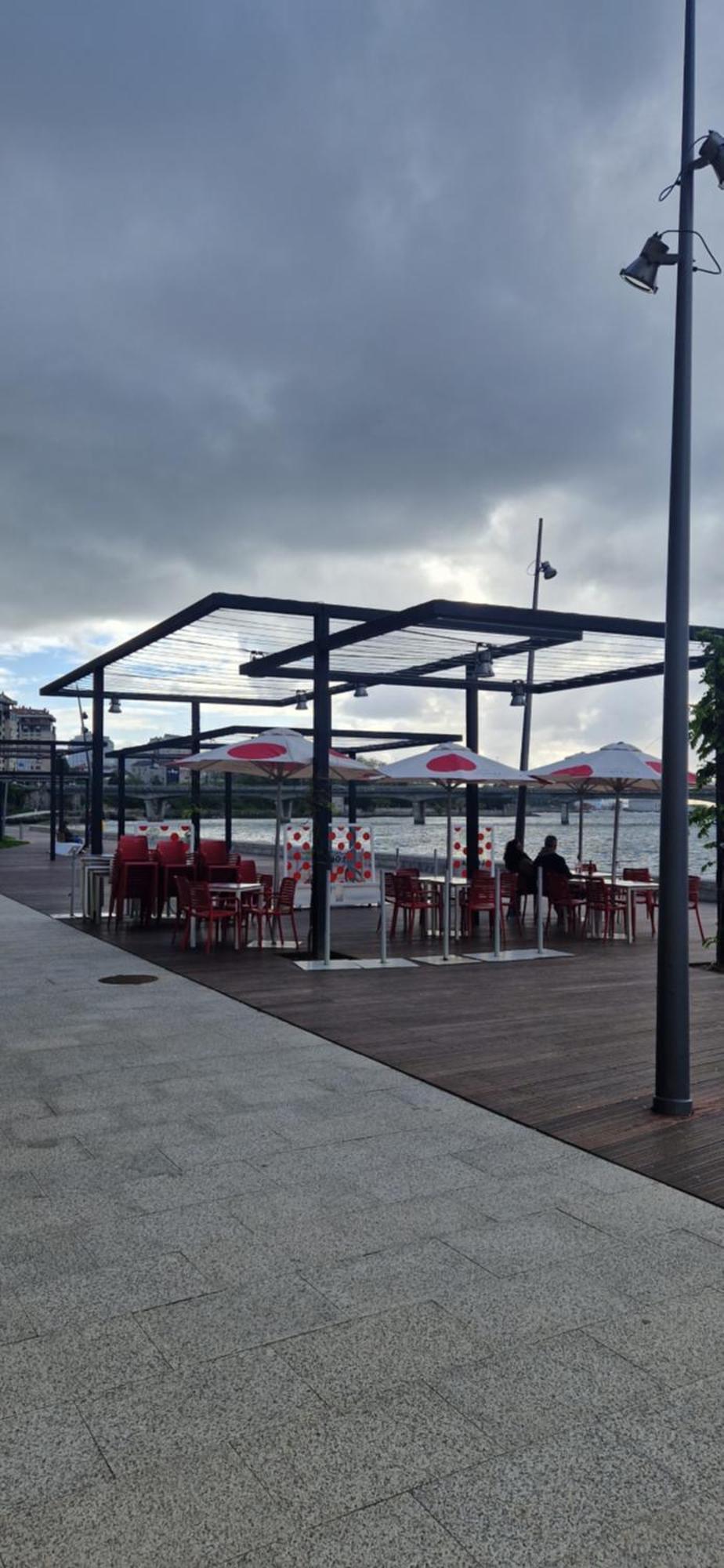 Playa Bouzas - - Parking Free * Comarca de Vigo