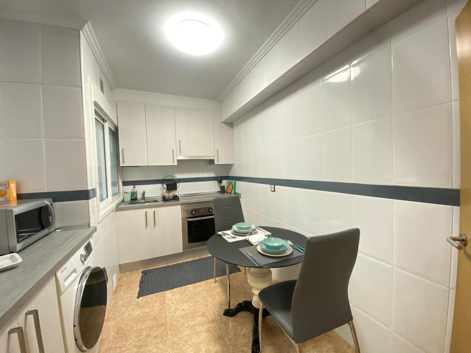 Playa Bouzas - - Parking Free Appartement